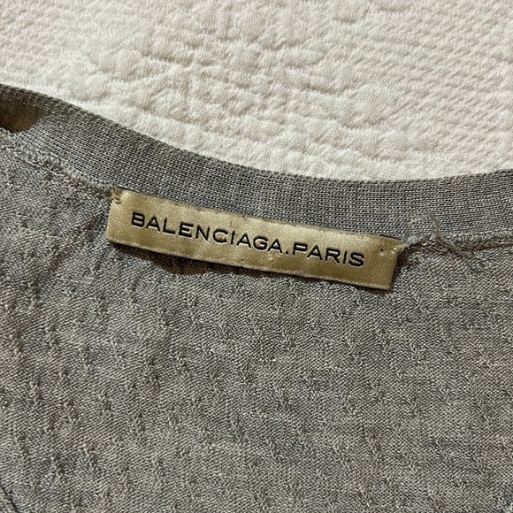 Balenciaga Sleeveless Textured Top. Size 38 - Picture 6 of 14